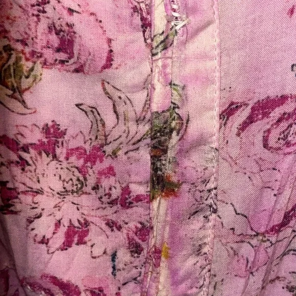 Magnolia Pearl Laurel Shirt Cabbage Rose - Picture 10 of 15